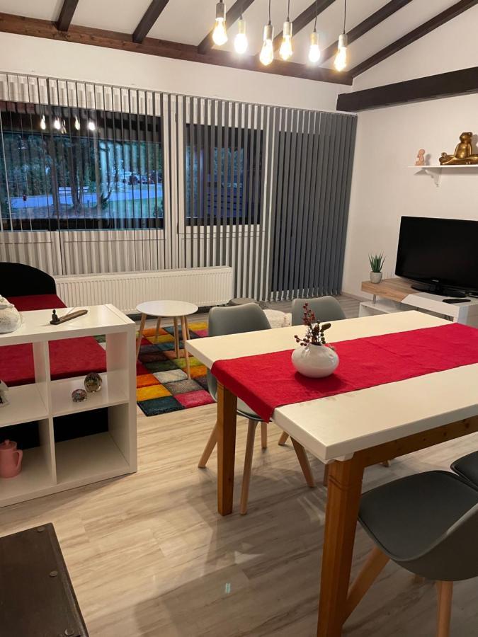 Ferienwohnung Atelier ซีกส์ดอร์ฟ ภายนอก รูปภาพ